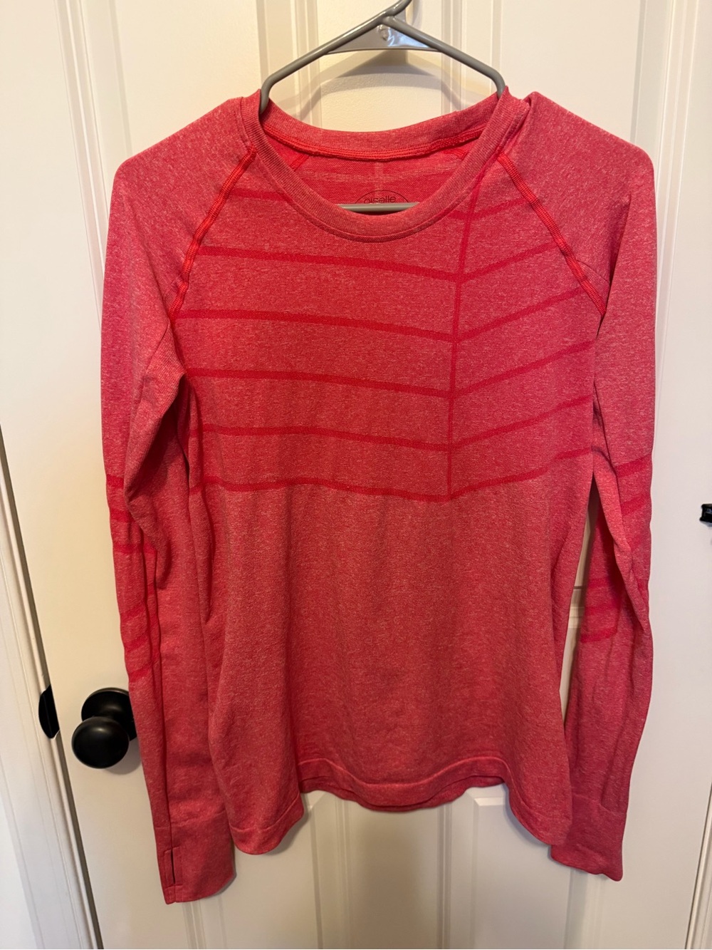 oiselle Red Heather Long Sleeve Top